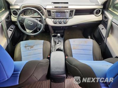 Zdjęcie 8 z 13 samochodu: 2015 TOYOTA RAV4 LE VIN:JTMBFREV3FJ023128 - miniatura