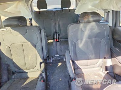 Zdjęcie 10 z 13 samochodu: 2022 JEEP GRD CHRKEE VIN:1C4RJKAG8N8616419 - miniatura