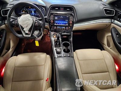 Zdjęcie 8 z 12 samochodu: 2019 NISSAN MAXIMA 3.5 SL VIN:1N4AA6AV8KC362129 - miniatura