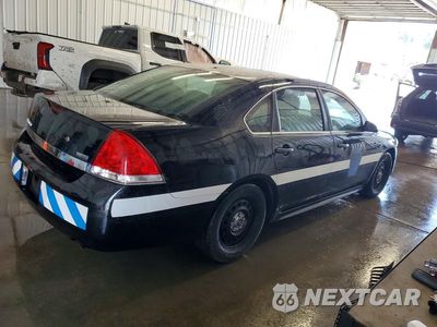 Trzecie zdjęcie samochodu z tyłu: 2011 CHEVROLET IMPALA POLICE VIN:2G1WD5EMXB1151600 - miniatura