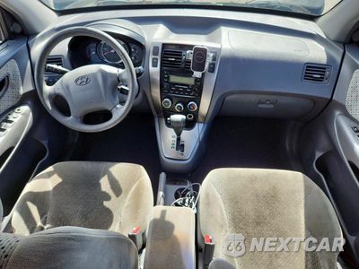 Zdjęcie 8 z 12 samochodu: 2005 HYUNDAI TUCSON GLS VIN:KM8JN72D95U116453 - miniatura