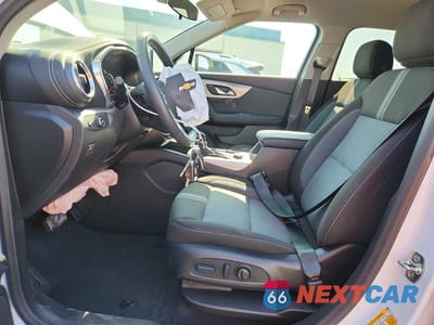 Zdjęcie 7 z 12 samochodu: 2026 CHEVROLET BLAZER 2LT VIN:3GNKBCR44TS165841 - miniatura