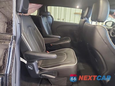 Zdjęcie 11 z 13 samochodu: 2027 CHRYSLER PACIFICA LIMITED VIN:2C4RC1GG9VR583981 - miniatura