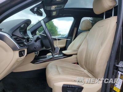 Zdjęcie 7 z 13 samochodu: 2017 BMW X5 XDRIVE35I VIN:5UXKR0C31H0V82351 - miniatura