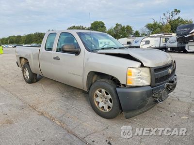 Czwarte zdjęcie samochodu z boku: 2009 CHEVROLET SILVERADO K1500 VIN:1GCEK19C79Z188530 - miniatura