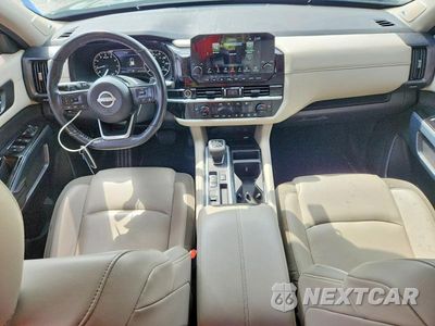 Zdjęcie 8 z 13 samochodu: 2024 NISSAN PATHFINDER SL VIN:5N1DR3CB9RC217611 - miniatura