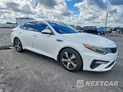 Czwarte zdjęcie samochodu z boku: 2019 KIA OPTIMA S VIN:5XXGT4L30KG369137 - miniatura