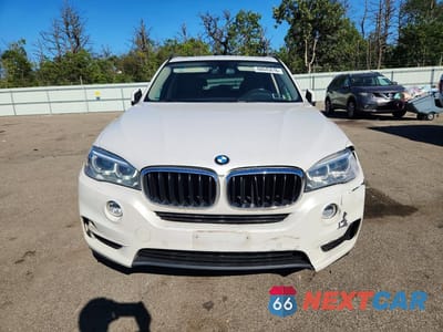 Piąte zdjęcie samochodu w środku: 2016 BMW X5 XDRIVE35I VIN:5UXKR0C54G0U48126 - miniatura
