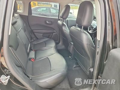 Zdjęcie 11 z 13 samochodu: 2019 JEEP COMPASS LATITUDE VIN:3C4NJDBB8KT596828 - miniatura