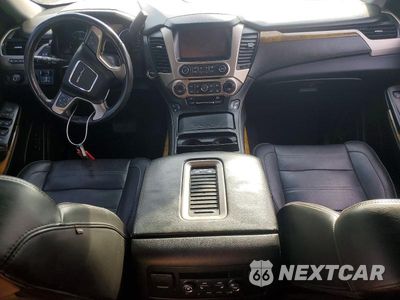 Zdjęcie 8 z 13 samochodu: 2017 GMC YUKON XL DENALI VIN:1GKS2HKJXHR254561 - miniatura