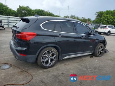 Trzecie zdjęcie samochodu z tyłu: 2018 BMW X1 SDRIVE28I VIN:WBXHU7C37J5H41746 - miniatura