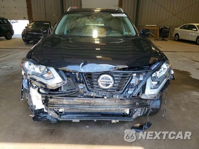 Piąte zdjęcie samochodu w środku: 2019 NISSAN ROGUE SL VIN:5N1AT2MV3KC785950 - miniatura