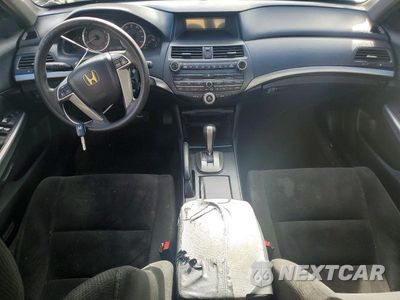 Zdjęcie 8 z 12 samochodu: 2008 HONDA ACCORD EX VIN:1HGCP26718A089416 - miniatura