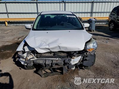 Piąte zdjęcie samochodu w środku: 2012 FORD FOCUS SE VIN:1FAHP3F21CL272347 - miniatura