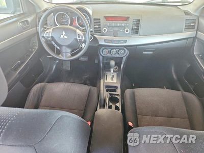 Zdjęcie 8 z 12 samochodu: 2011 MITSUBISHI LANCER ES/ES SPORT VIN:JA32X2HU9BU028641 - miniatura