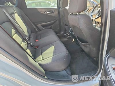 Zdjęcie 10 z 13 samochodu: 2017 CHEVROLET MALIBU LT VIN:1G1ZE5ST1HF229804 - miniatura