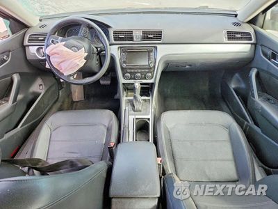 Zdjęcie 8 z 12 samochodu: 2012 VOLKSWAGEN PASSAT SE VIN:1VWBP7A39CC093073 - miniatura