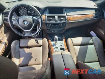 Zdjęcie 8 z 13 samochodu: 2011 BMW X5 XDRIVE35D VIN:5UXZW0C56BL658256 - miniatura