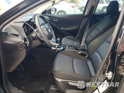 Zdjęcie 7 z 12 samochodu: 2018 TOYOTA YARIS IA BASE VIN:3MYDLBYV5JY301649 - miniatura