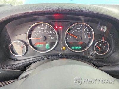 Zdjęcie 9 z 13 samochodu: 2015 JEEP WRANGLER UNLIMITED SAHARA VIN:1C4BJWEG5FL514738 - miniatura