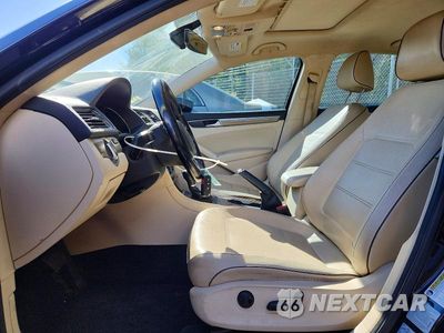 Zdjęcie 7 z 12 samochodu: 2018 VOLKSWAGEN PASSAT SE VIN:1VWBA7A36JC007605 - miniatura