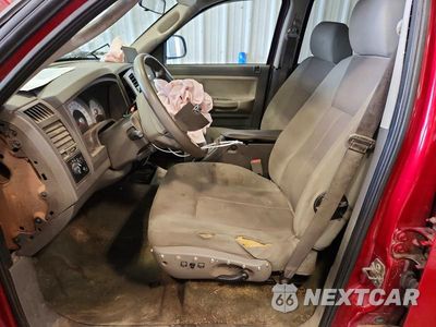 Zdjęcie 7 z 13 samochodu: 2006 DODGE DAKOTA QUAD SLT VIN:1D7HW48NX6S521416 - miniatura
