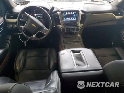 Zdjęcie 8 z 14 samochodu: 2016 CHEVROLET SUBURBAN K1500 LTZ VIN:1GNSKJKC8GR129410 - miniatura