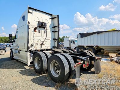 Drugie zdjęcie samochodu z przodu: 2016 FREIGHTLINER CASCADIA 125 SEMI TRUCK VIN:3AKJGLD5XGSHD1997 - miniatura