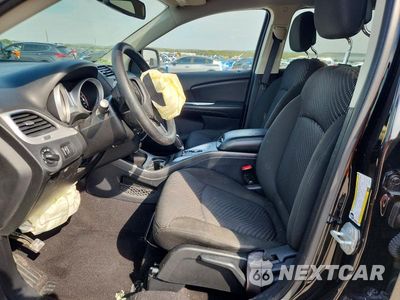 Zdjęcie 7 z 12 samochodu: 2020 DODGE JOURNEY SE VIN:3C4PDCAB2LT267961 - miniatura
