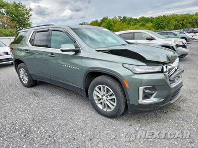 Czwarte zdjęcie samochodu z boku: 2023 CHEVROLET TRAVERSE LT VIN:1GNEVGKW5PJ297344 - miniatura