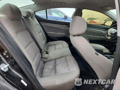 Zdjęcie 10 z 13 samochodu: 2017 HYUNDAI ELANTRA SE VIN:KMHD74LF5HU155972 - miniatura