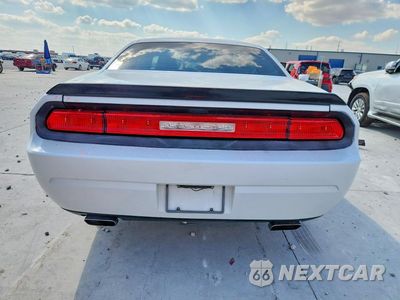 Zdjęcie 6 z 13 samochodu: 2013 DODGE CHALLENGER SXT VIN:2C3CDYAG4DH646109 - miniatura