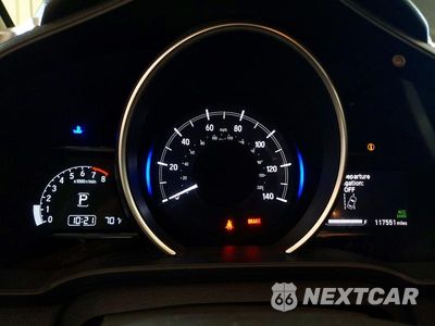 Zdjęcie 9 z 13 samochodu: 2018 HONDA FIT EX VIN:3HGGK5H82JM725471 - miniatura