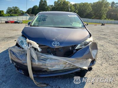Piąte zdjęcie samochodu w środku: 2011 TOYOTA SIENNA LE VIN:5TDKK3DC6BS171196 - miniatura
