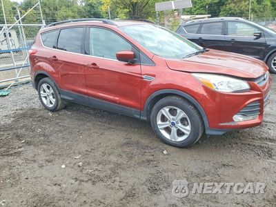 Czwarte zdjęcie samochodu z boku: 2016 FORD ESCAPE SE VIN:1FMCU9GX8GUA63161 - miniatura