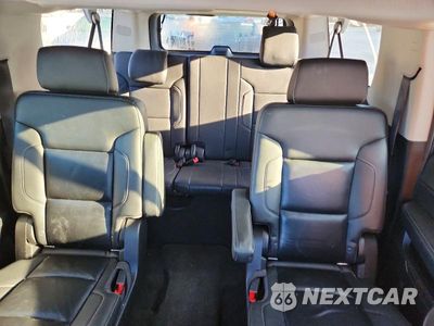 Zdjęcie 10 z 13 samochodu: 2018 CHEVROLET SUBURBAN K1500 LT VIN:1GNSKHKC7JR154122 - miniatura