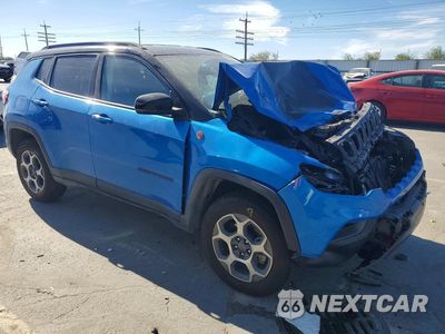 Czwarte zdjęcie samochodu z boku: 2022 JEEP COMPASS TRAILHAWK VIN:3C4NJDDB6NT230609 - miniatura