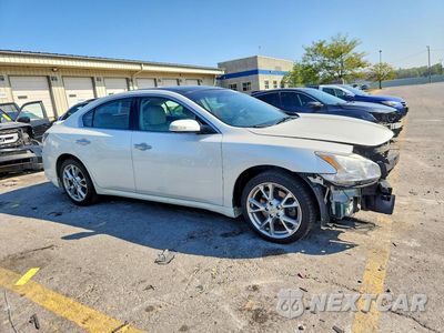 Czwarte zdjęcie samochodu z boku: 2014 NISSAN MAXIMA 3.5 SV VIN:1N4AA5AP7EC443235 - miniatura