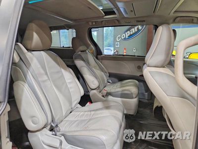 Zdjęcie 11 z 13 samochodu: 2013 TOYOTA SIENNA LIMITED 7-PASSENGER VIN:5TDDK3DC7DS066890 - miniatura