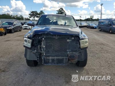 Piąte zdjęcie samochodu w środku: 2013 RAM 2500 LARAMIE VIN:3C6UR5FLXDG512637 - miniatura