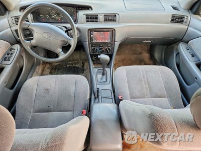 Zdjęcie 8 z 12 samochodu: 2001 TOYOTA CAMRY CE VIN:4T1BG22KX1U088897 - miniatura
