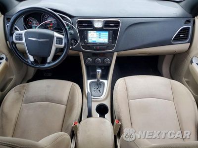Zdjęcie 8 z 12 samochodu: 2011 CHRYSLER 200 TOURING VIN:1C3BC2EG1BN582847 - miniatura