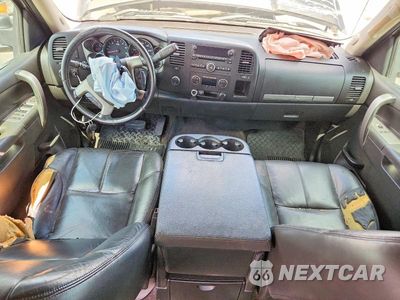 Zdjęcie 8 z 12 samochodu: 2012 CHEVROLET SILVERADO K2500 HEAVY DUTY LT VIN:1GC1KXCG1CF236562 - miniatura