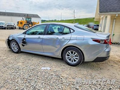 Drugie zdjęcie samochodu z przodu: 2026 TOYOTA CAMRY LE VIN:4T1DAACK7TU738176 - miniatura