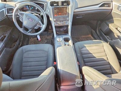 Zdjęcie 8 z 12 samochodu: 2019 FORD FUSION SE VIN:3FA6P0LU7KR243253 - miniatura