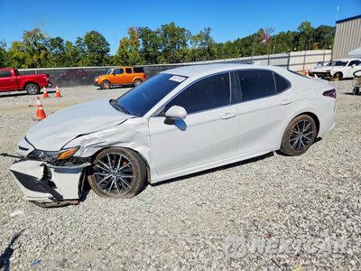 2022 TOYOTA CAMRY SE 4T1G11AKXNU070151 - główne zdjęcie licytacji z USA - miniatura