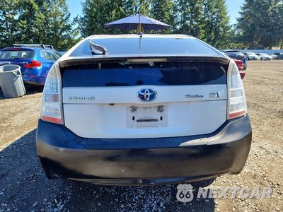 Zdjęcie 6 z 13 samochodu: 2011 TOYOTA PRIUS FIVE VIN:JTDKN3DU3B0288706 - miniatura