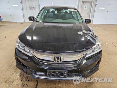 Piąte zdjęcie samochodu w środku: 2017 HONDA ACCORD EXL VIN:1HGCR2F98HA135108 - miniatura