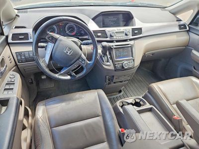 Zdjęcie 8 z 14 samochodu: 2014 HONDA ODYSSEY TOURING VIN:5FNRL5H92EB123337 - miniatura