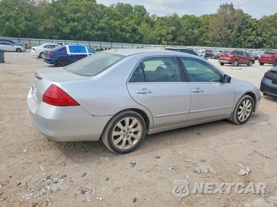 Trzecie zdjęcie samochodu z tyłu: 2007 HONDA ACCORD EX VIN:1HGCM66567A007080 - miniatura